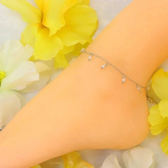 Minimalist Anklet, Sleek & Modern Design, Women’s Fashion, YC110313-A - Picture 6 of 10